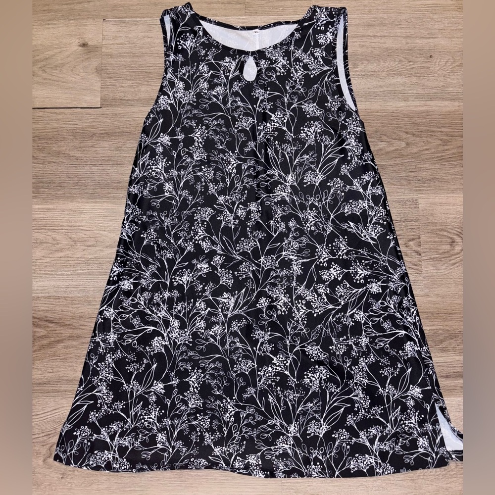 Sleeveless Black Floral Shift Dress - Women's